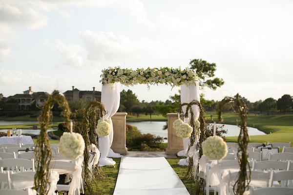 Weddings - image Wedding-River-Oaks-Plant-House on https://www.riveroaksplanthouse.com